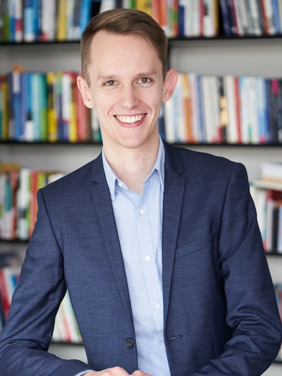 Felix Hagelschur, Office Manager proJob