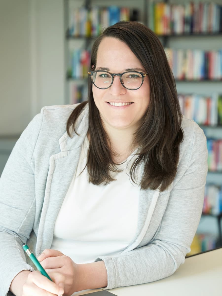 Jennifer Bales, Operations Managerin proJob